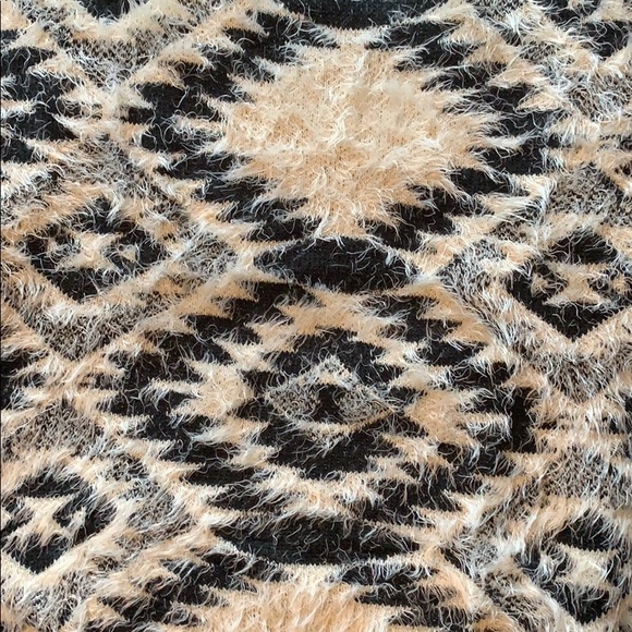 Urban Outfitters Eyelash Sweater - Picture 4 of 4